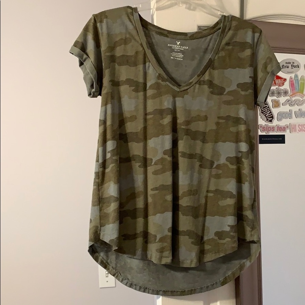 American Eagle t-shirt